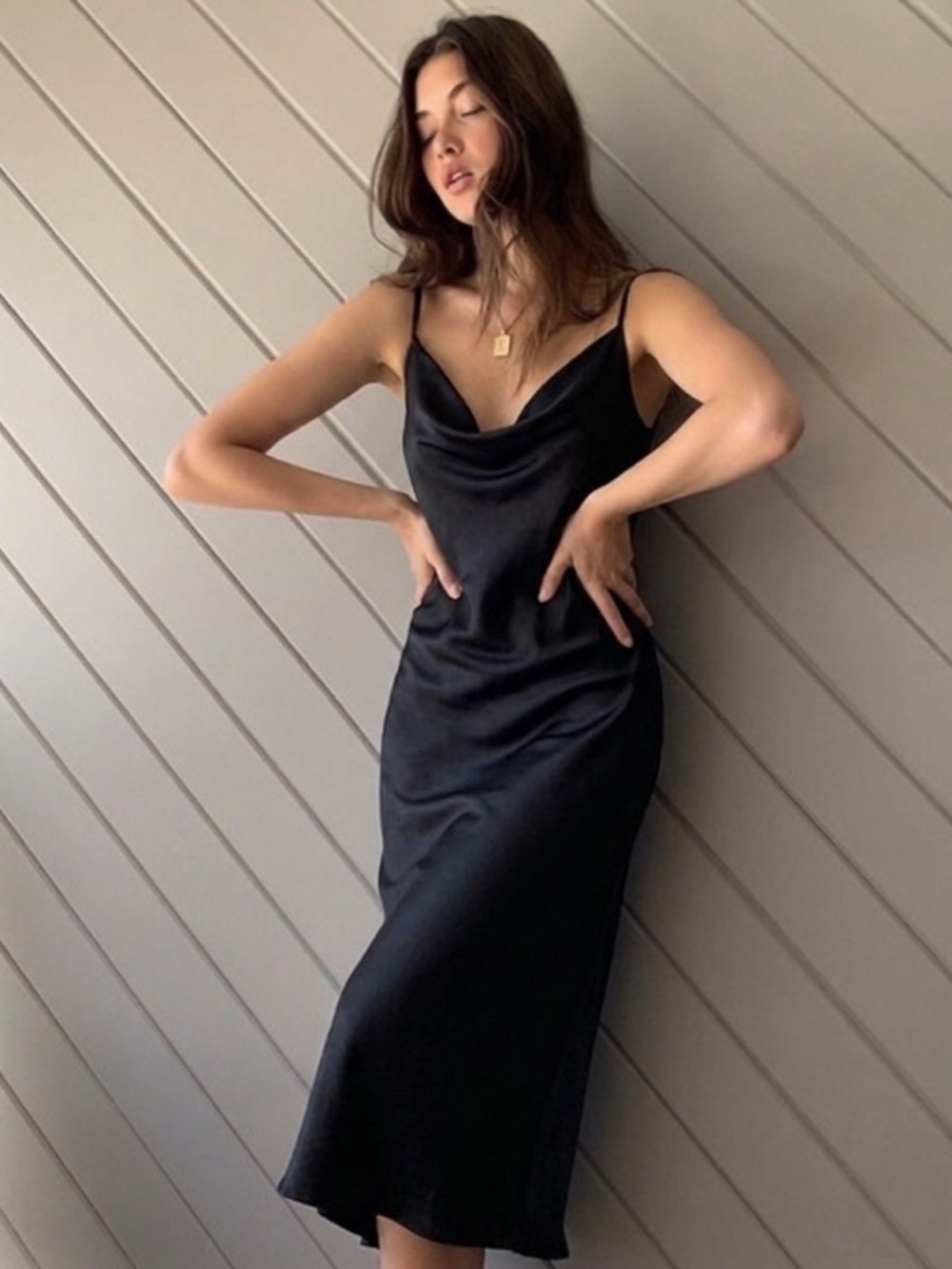 Aritzia Wilfred Canto Satin Slip Midi Dress Black XXS Prom Wedding Guest Grad